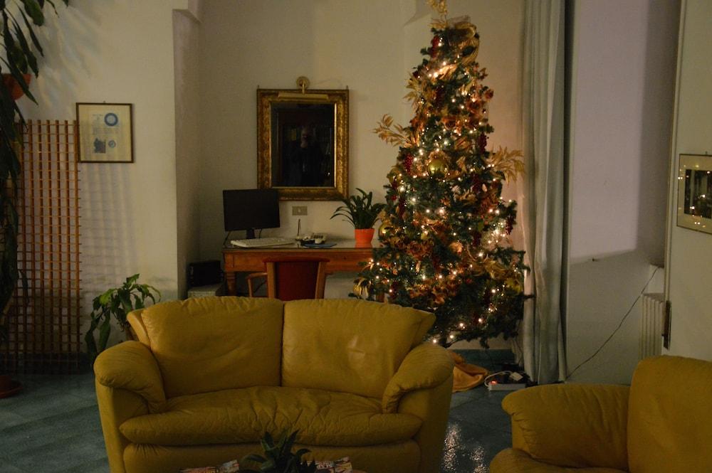 Hotel La Bussola Amalfi