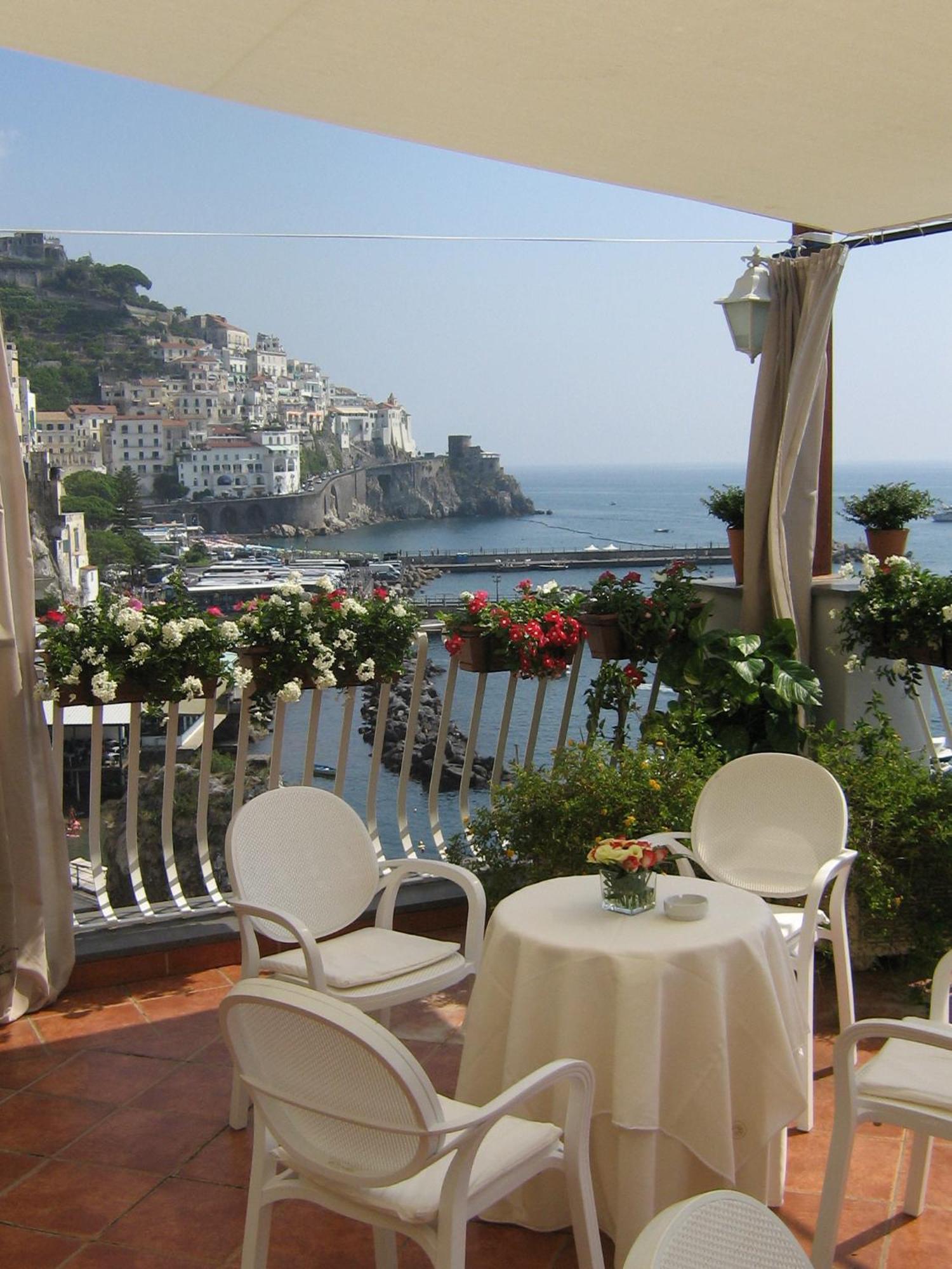 Hotel La Bussola Amalfi